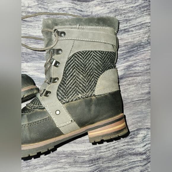 Womens Winter Ankle Boots Lace Up Faux Fur Trim Herringbone Detail - Picture 8 of 15